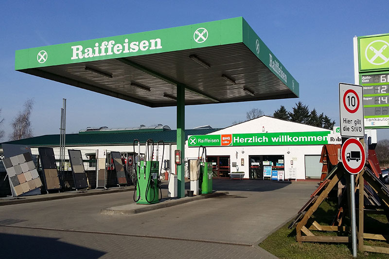 Immer günstiger als alle anderen Tankstellen, dank unseres Tankwächters machen wir das für Sie möglich. Tanken Sie günstig an unserer Tankstelle in Plau am See.